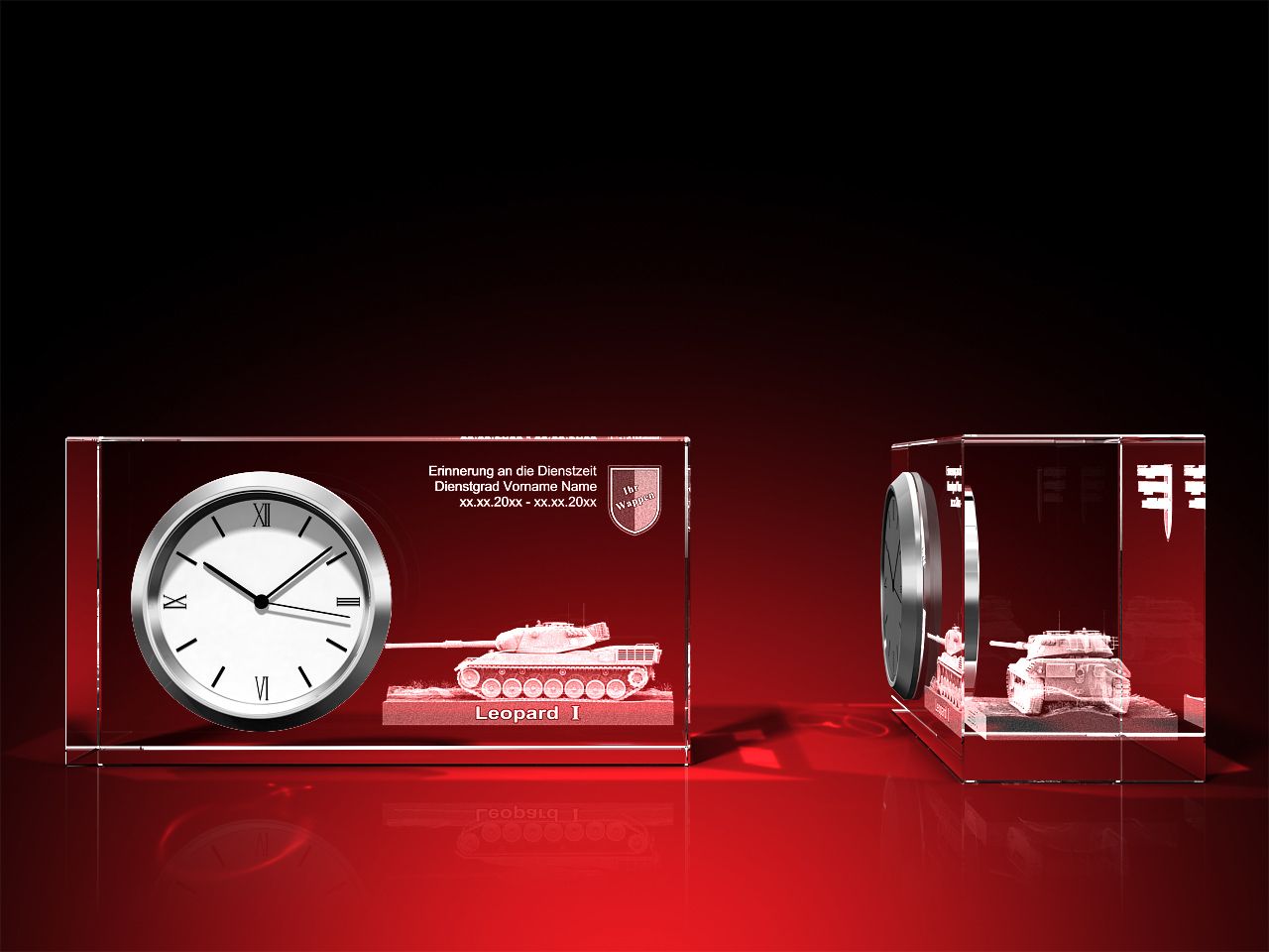 Leopard 1 - Uhr, Glas eckig (95 x 50 x 35) mit Beleuchtung und Personalisierung möglich