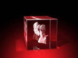 3D-Porträt vom Foto - 3 Personen - Quader (120 x 80 x 80) – GLASFOTO.COM