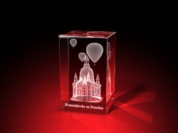 Souvenirs aus Glas : Frauenkirche Dresden mit Ballons - Quader 50x80x50