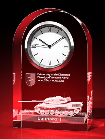 Leopard_1__Uhr_Glas_rund_hoch_80_3